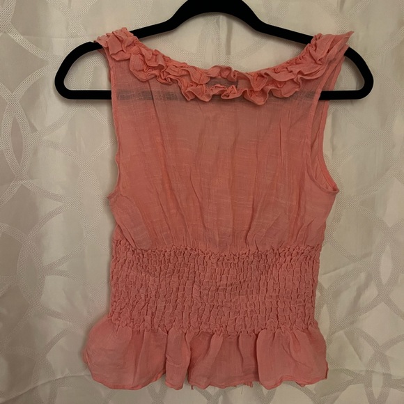 Women’s Ruffled top - Picture 5 of 9